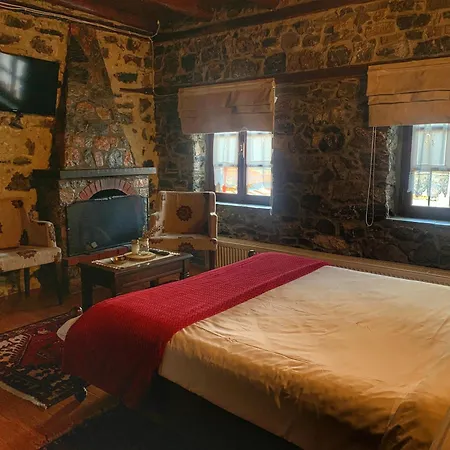 Αρχοντικό Ταρσούνα Hotel Agios Athanasios (Pella)